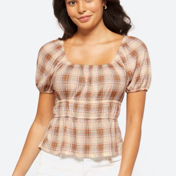Daisy & Delilah plaid peasant top - Picture 2 of 3